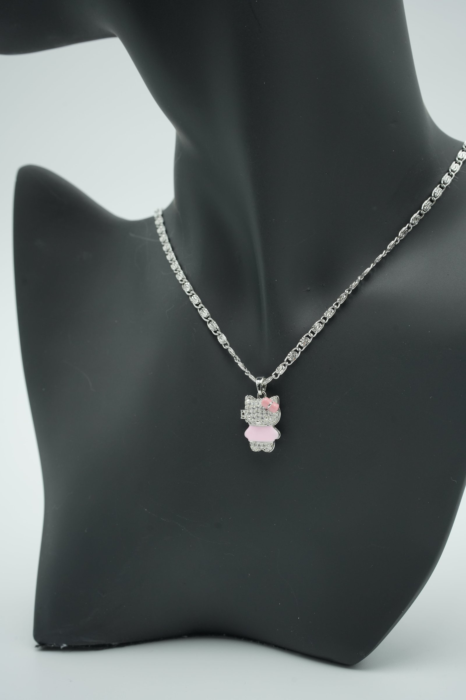 Hello Kitty Kolye Beyaz