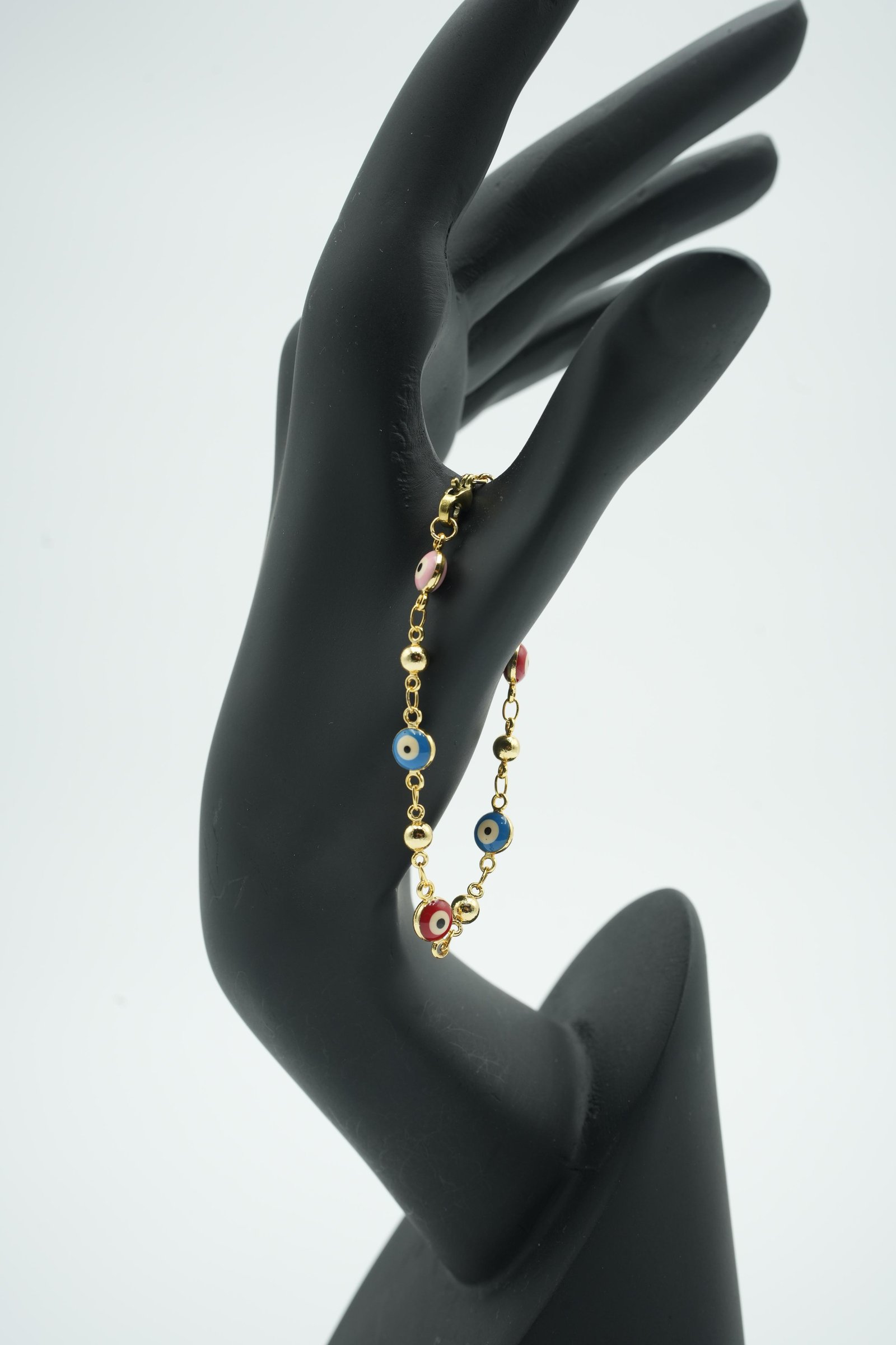 Renkli Gözlü Yasmin Kolluk Çocuk